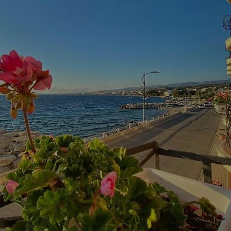 Hotel La Lampara Reggio di Calabria Zewnętrze zdjęcie