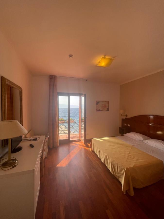 Hotel La Lampara Reggio di Calabria Zewnętrze zdjęcie
